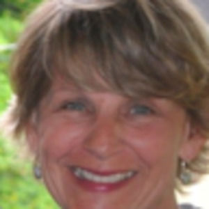 Meet your Posher, Claudia